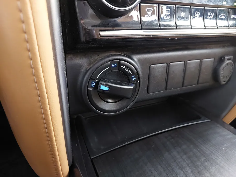 2022 Toyota Fortuner VX 