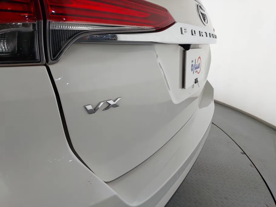 2022 Toyota Fortuner VX 