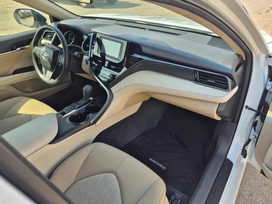 2023 Toyota Camry  LE HEV 