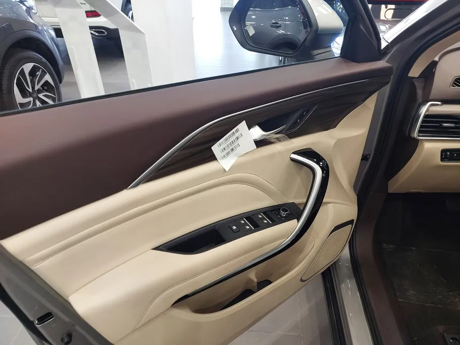 2026 FAW Bestune T77 Deluxe 
