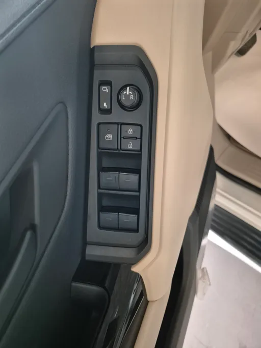 2024 Toyota Land Cruiser GXR 