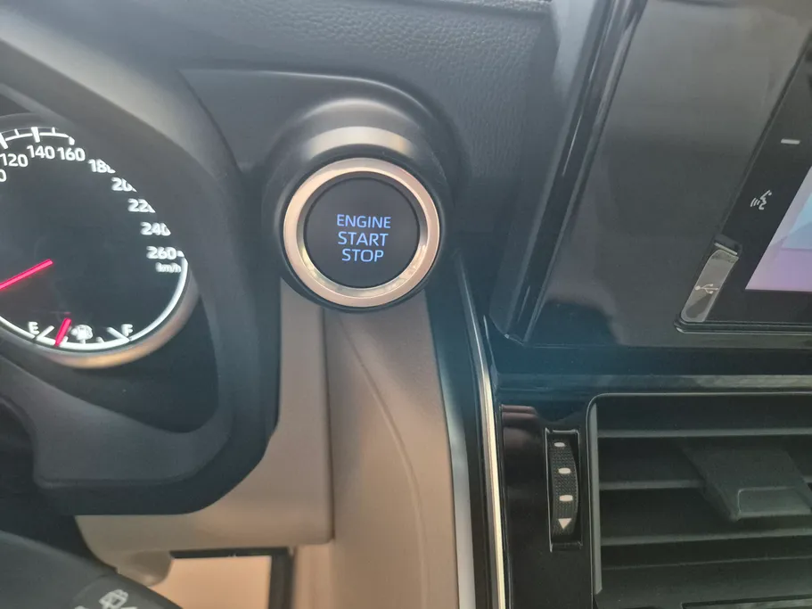 2024 Toyota Land Cruiser GXR 