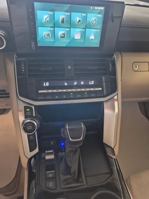 2024 Toyota Land Cruiser GXR 