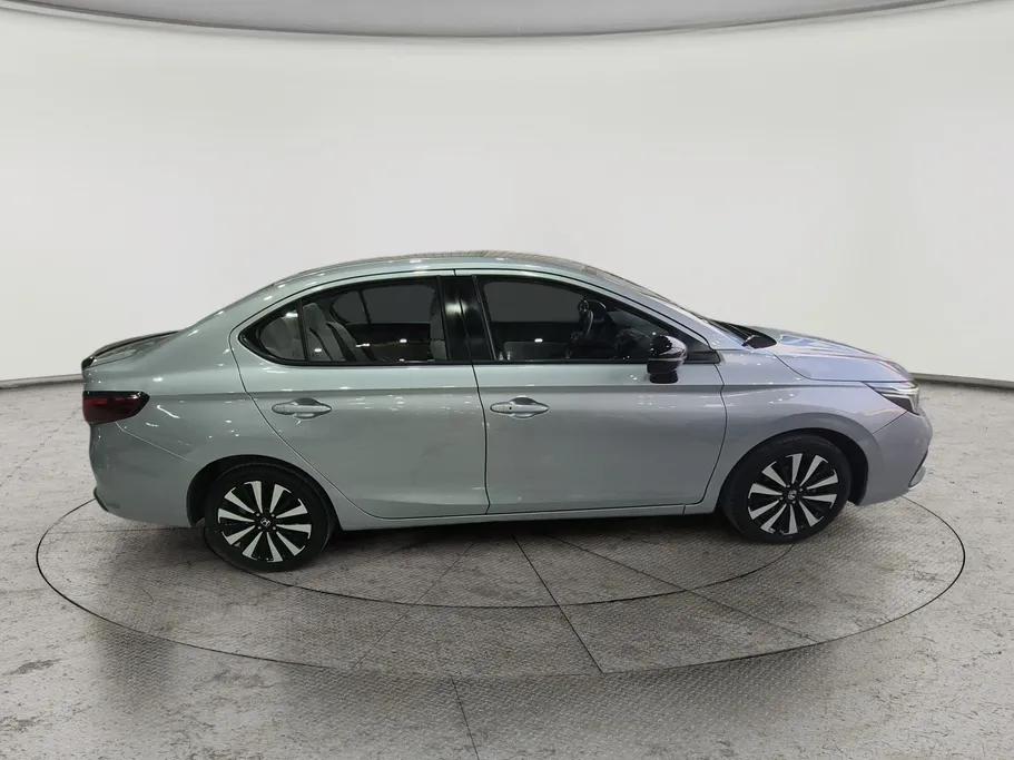 2024 Honda City LX Sport 