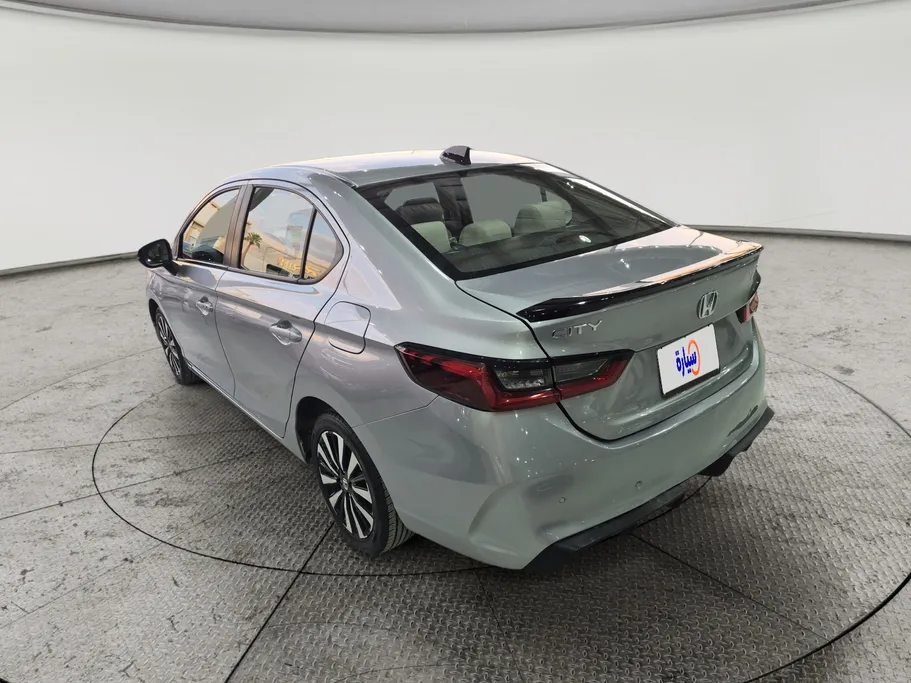 2024 Honda City LX Sport 