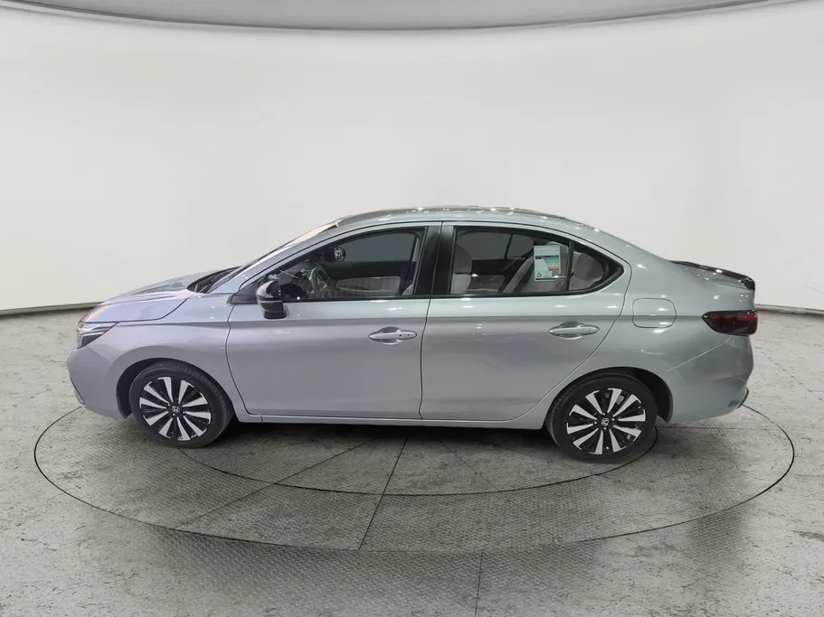 2024 Honda City LX Sport 