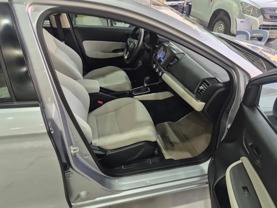 2024 Honda City LX Sport 