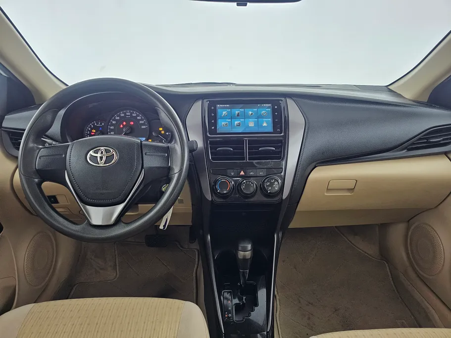 2022 Toyota Yaris  Y 