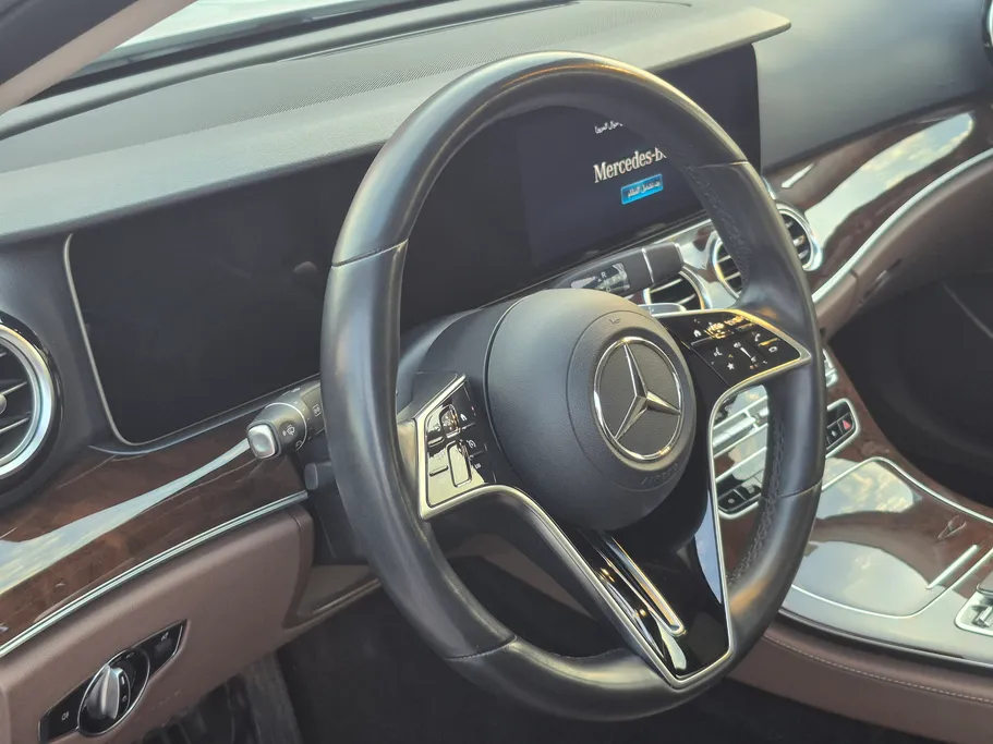 2023 Mercedes E 200 