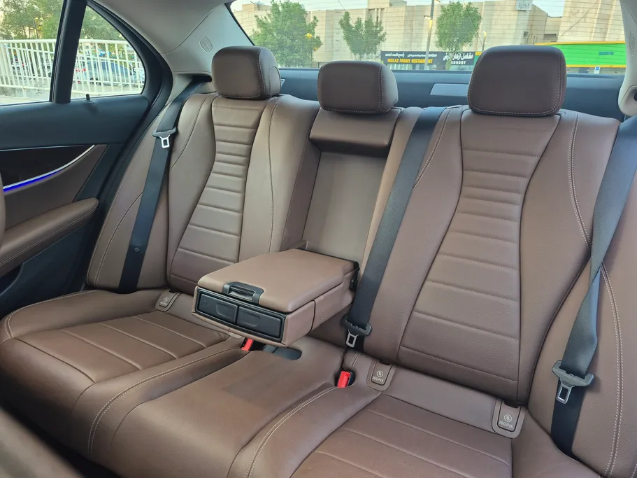 2023 Mercedes E 200 