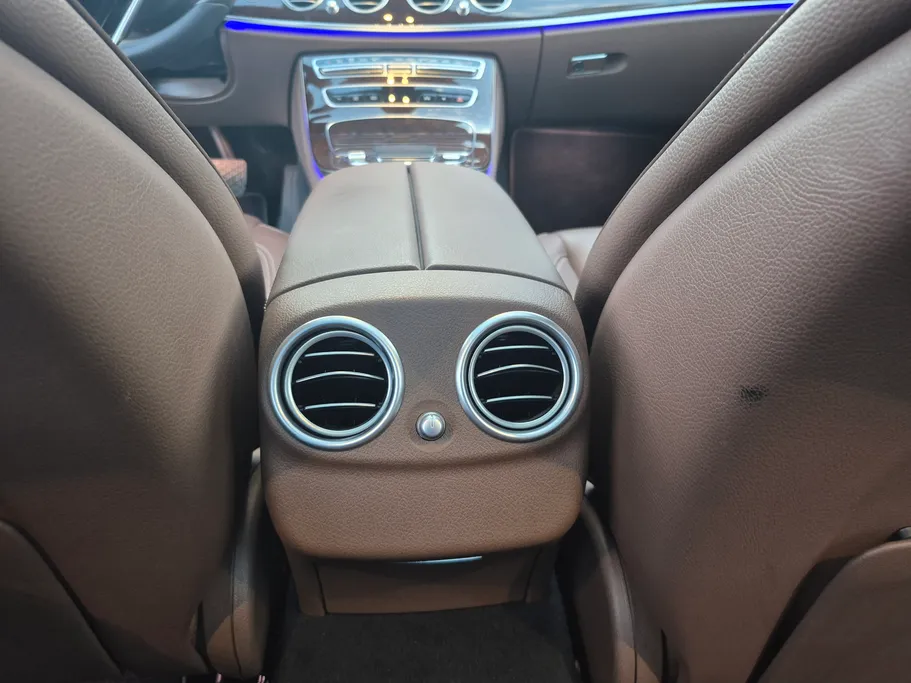 2023 Mercedes E 200 