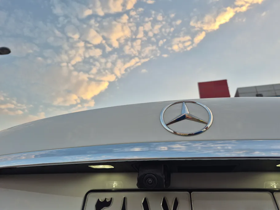 2023 Mercedes E 200 