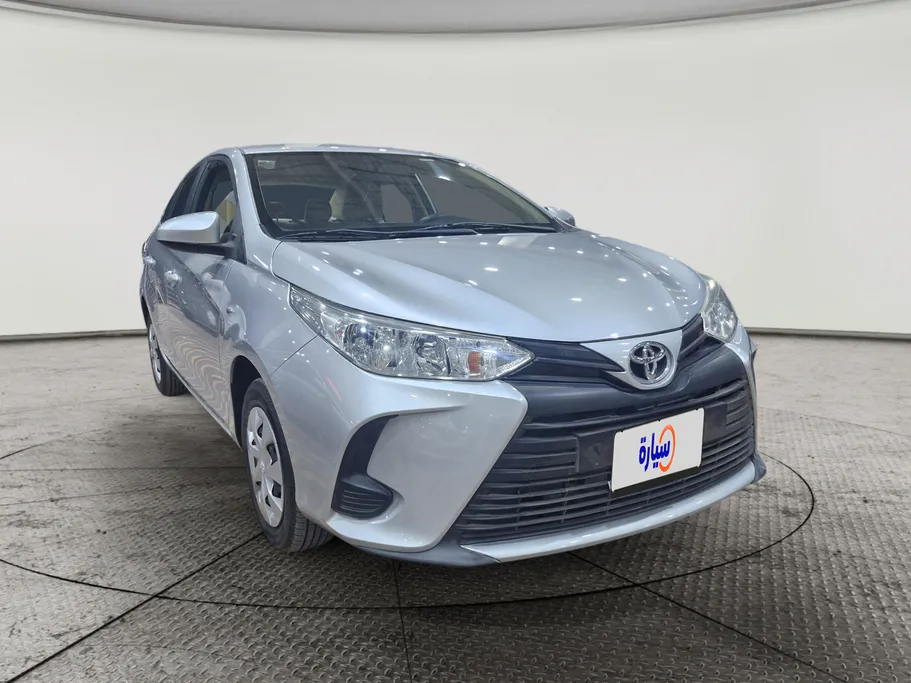 2021 Toyota Yaris  Y 