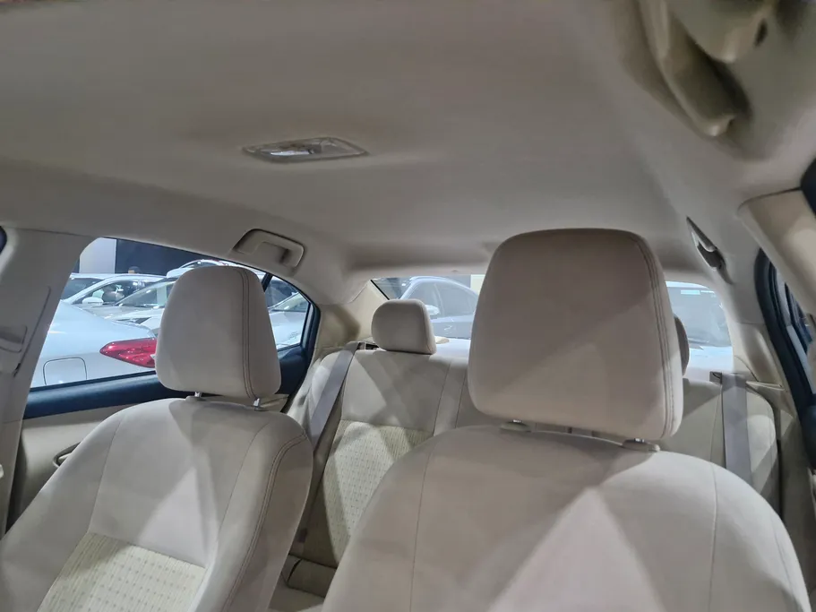 2021 Toyota Yaris  Y 