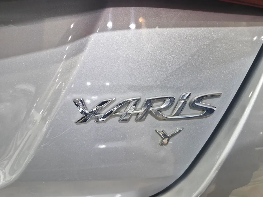 2021 Toyota Yaris  Y 