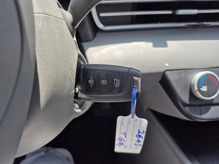 2024 Hyundai Elantra Smart 