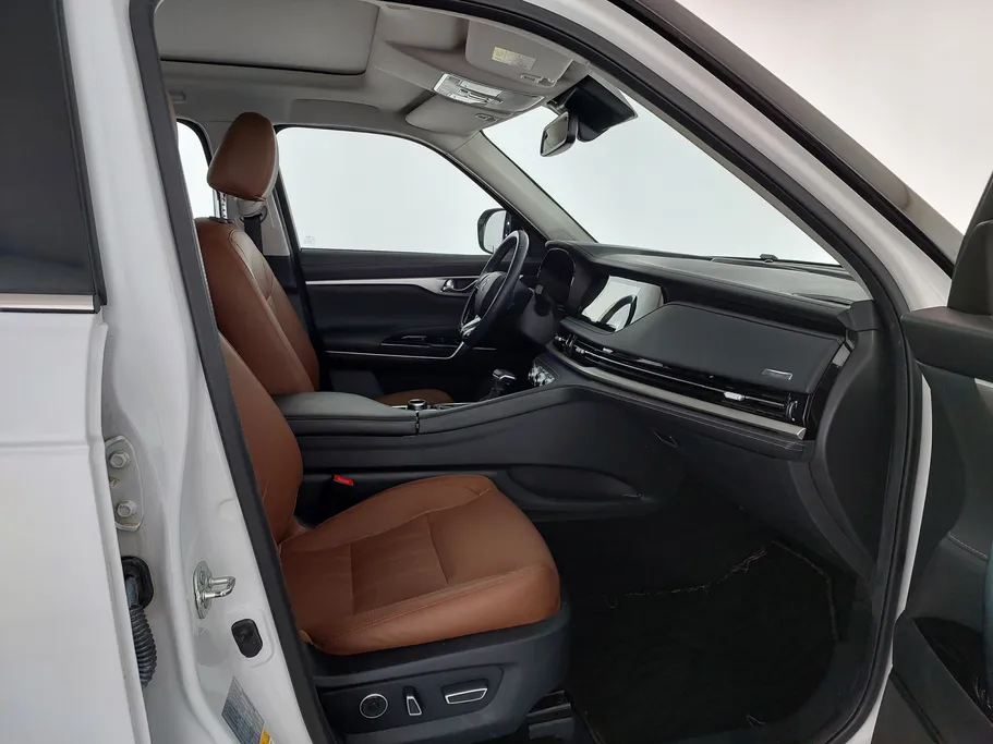 شانجان CS95 Royal 2021 