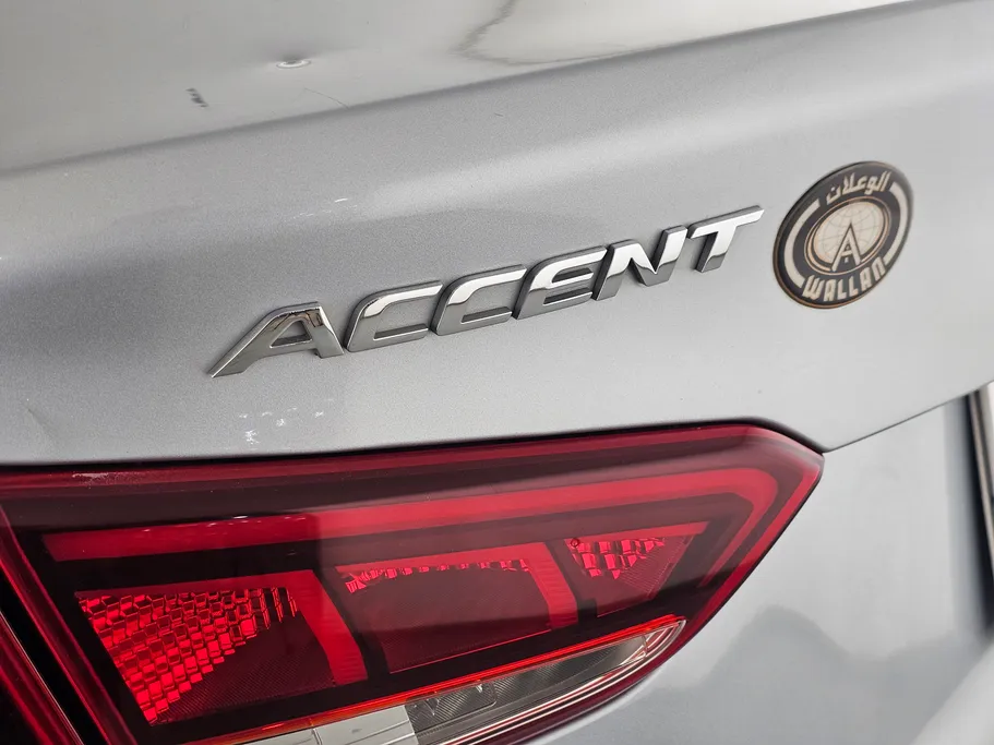 2022 Hyundai Accent Smart 