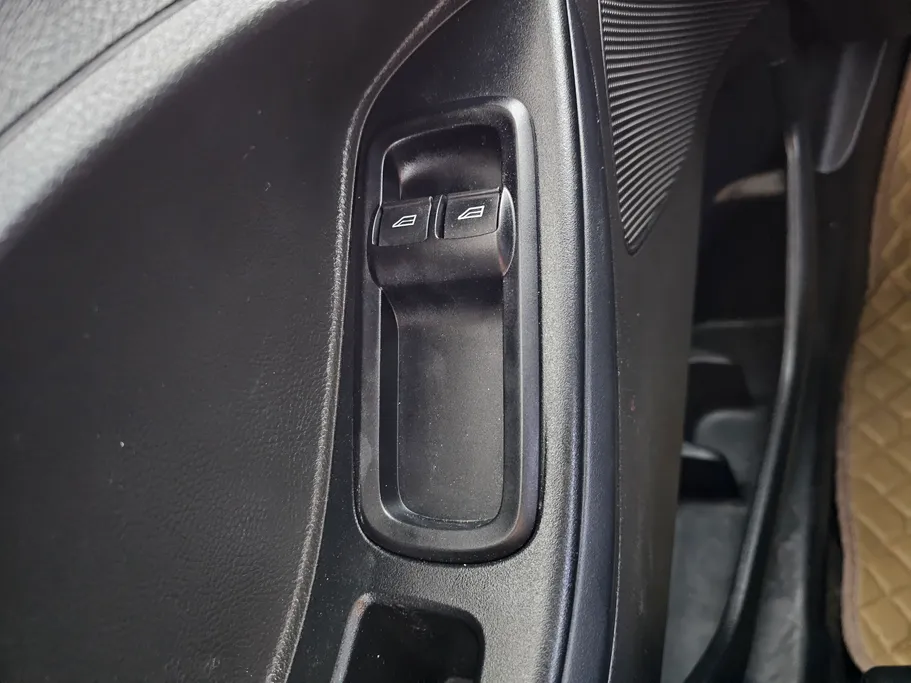 2020 Ford Figo امبيانتي 