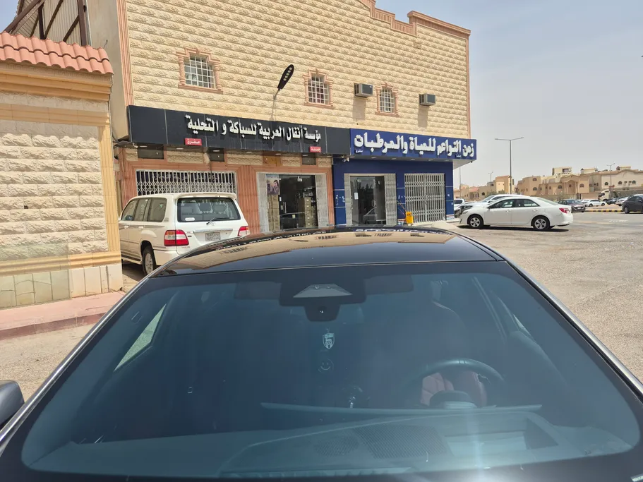 بي ام دبليو الفئة الخامسة 520i 2026 