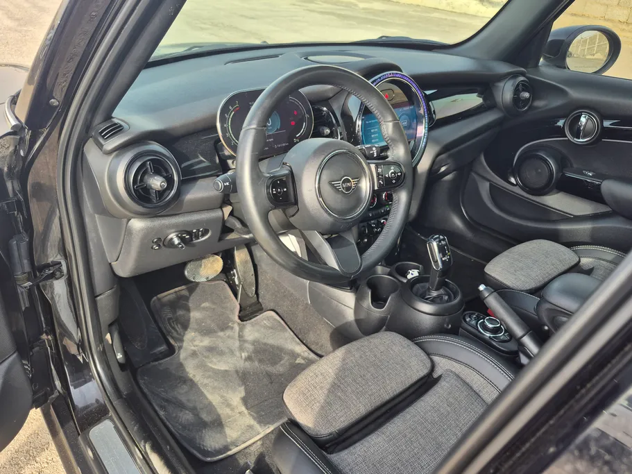 2022 Mini Cooper Hatchback 