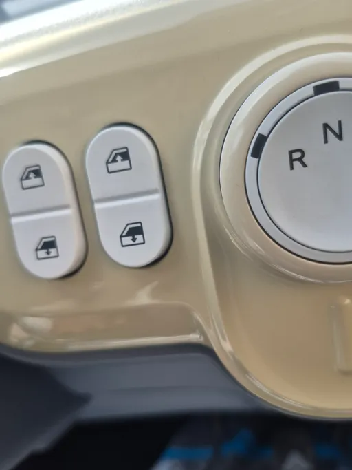 2025 FAW E131 Mini  