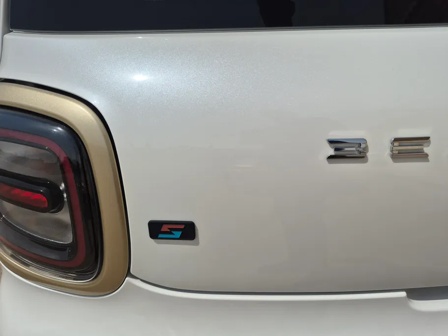 2025 FAW E131 Mini  