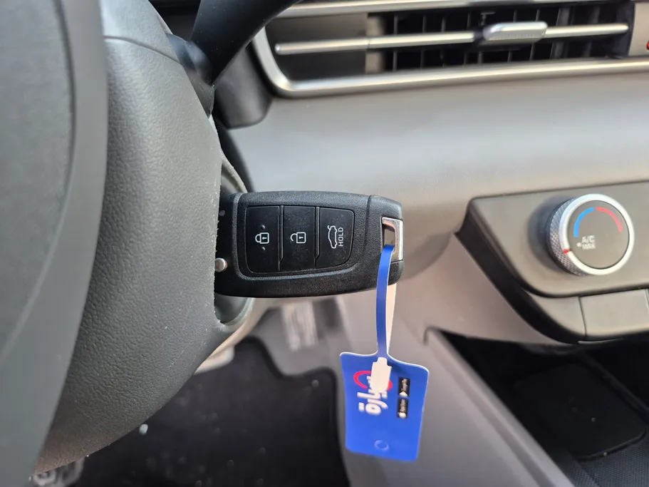 2024 Hyundai Elantra Smart 
