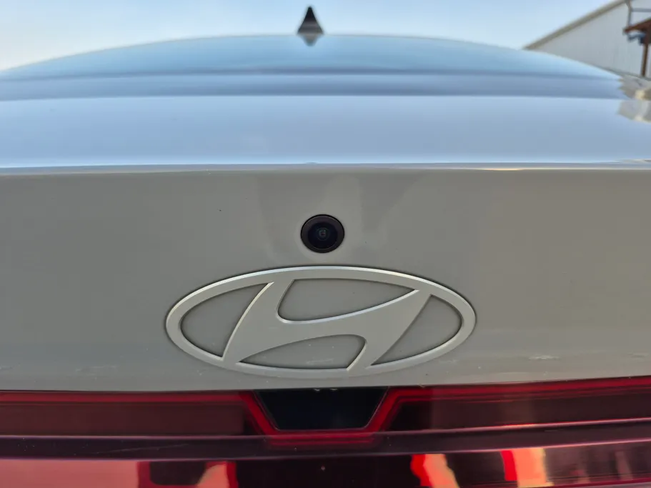 2024 Hyundai Elantra Smart 
