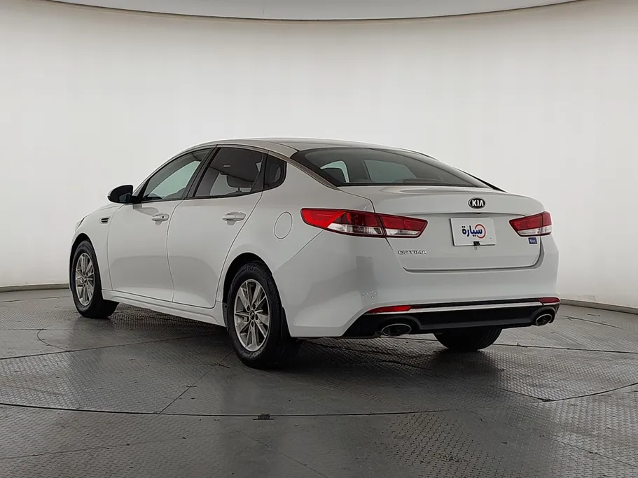 2018 كيا Optima LX 