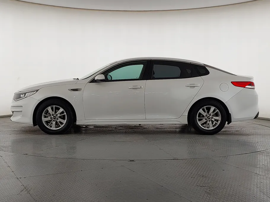 2018 كيا Optima LX 