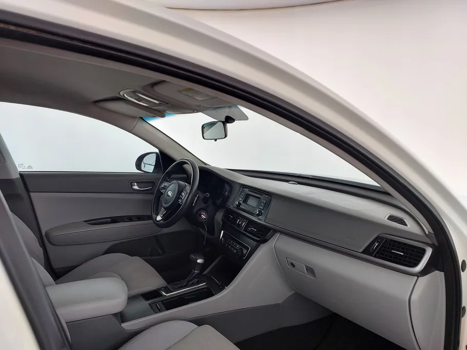 2018 كيا Optima LX 