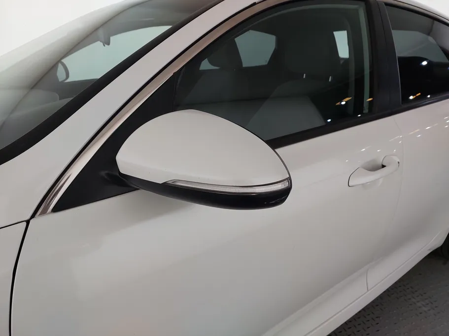 2018 كيا Optima LX 
