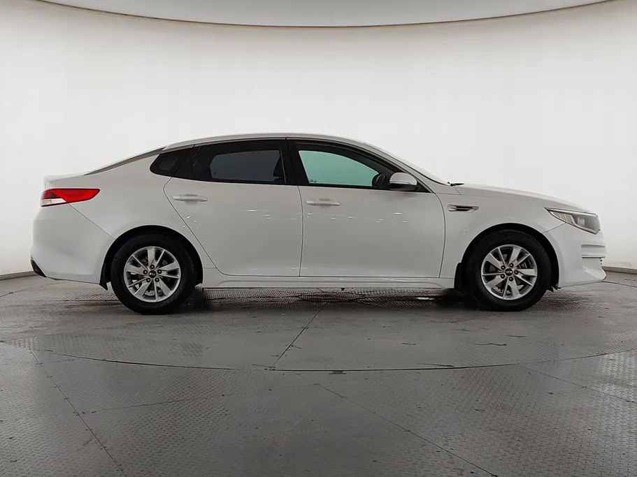 2018 كيا Optima LX 
