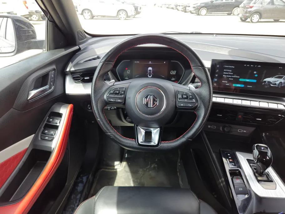 2023 MG GT LUX 