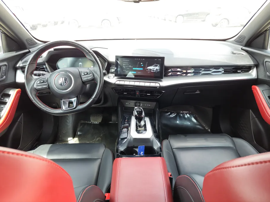 2023 MG GT LUX 