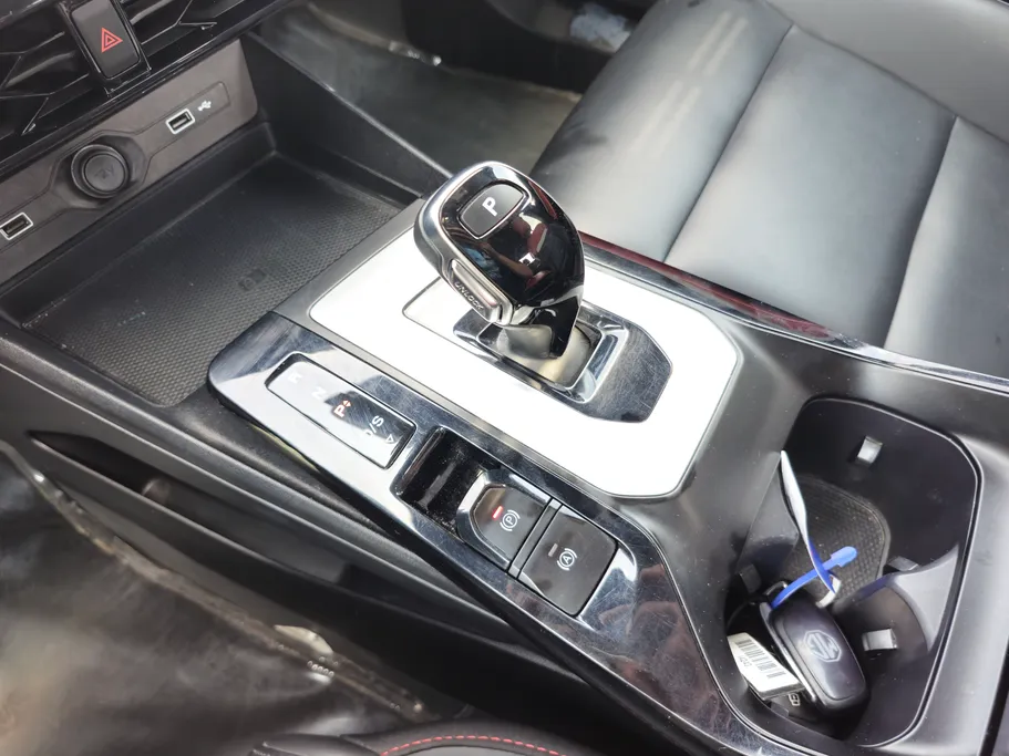 2023 MG GT LUX 
