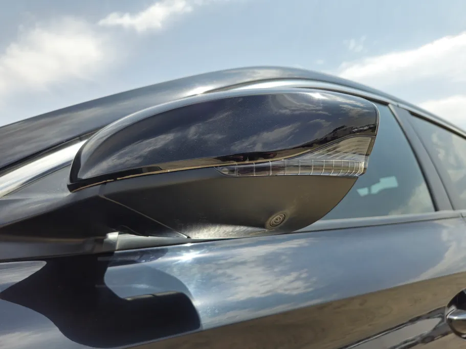 2023 MG GT LUX 