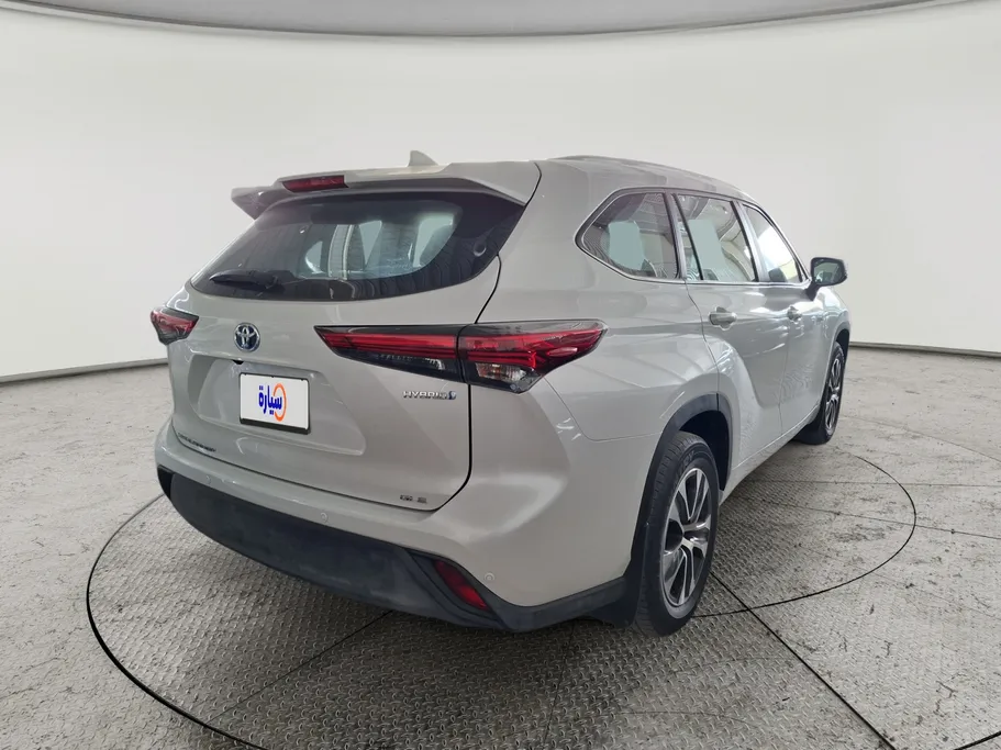 تويوتا هايلاندر GLE 2023 