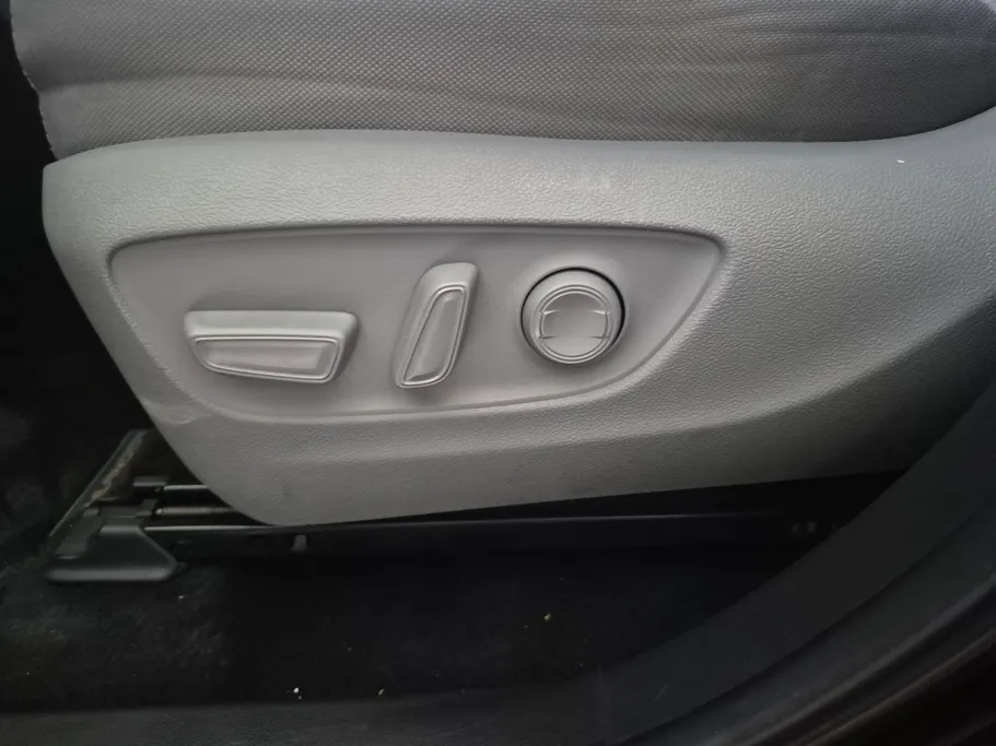 2024 Toyota Highlander GLE 