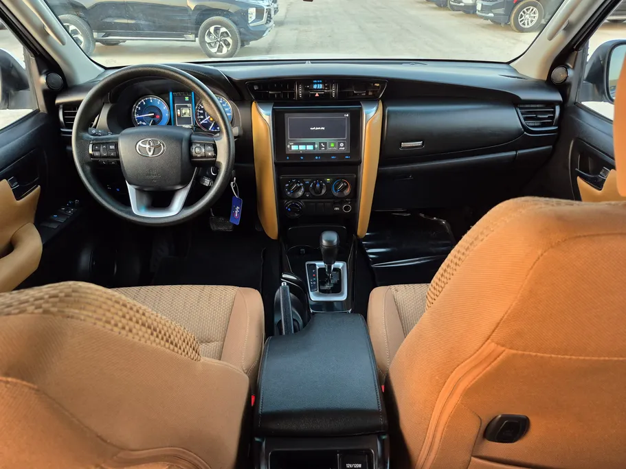 2024 Toyota Fortuner GX 