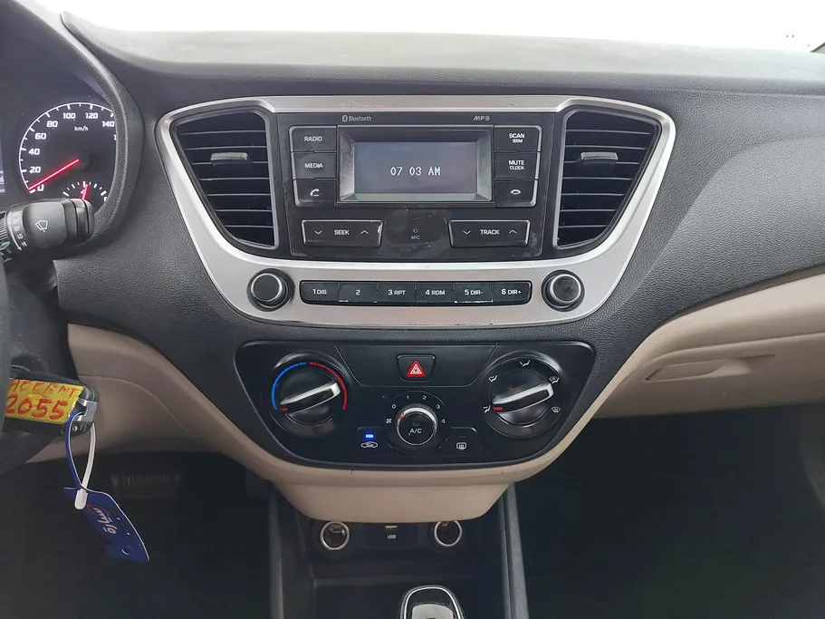 2021 Hyundai Accent Smart 
