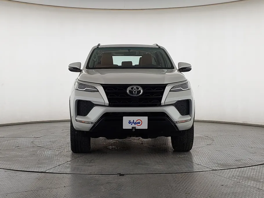 2024 Toyota Fortuner GX2 