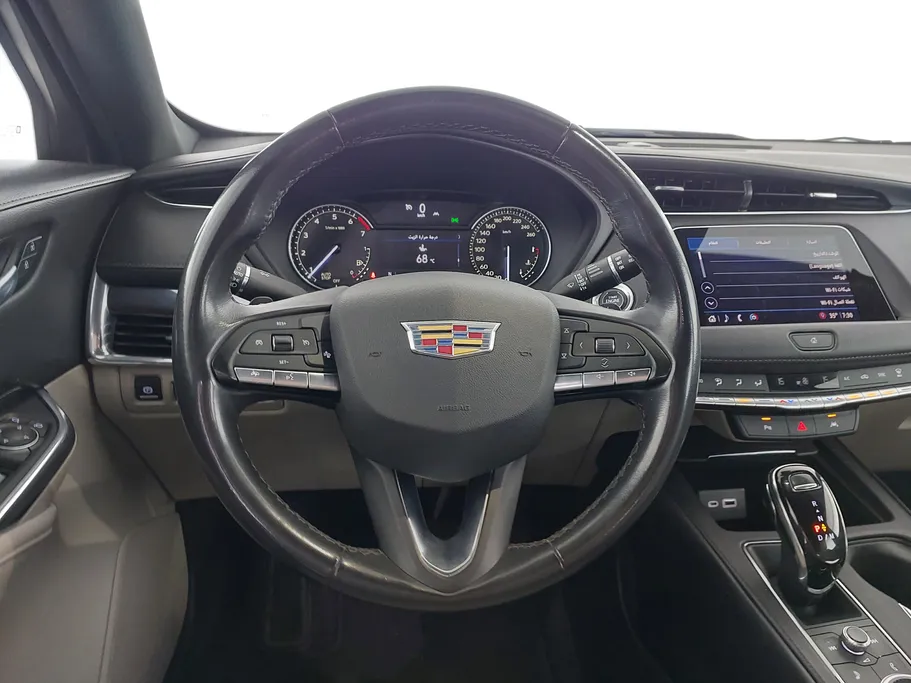 2023 Cadillac XT4 Luxury 