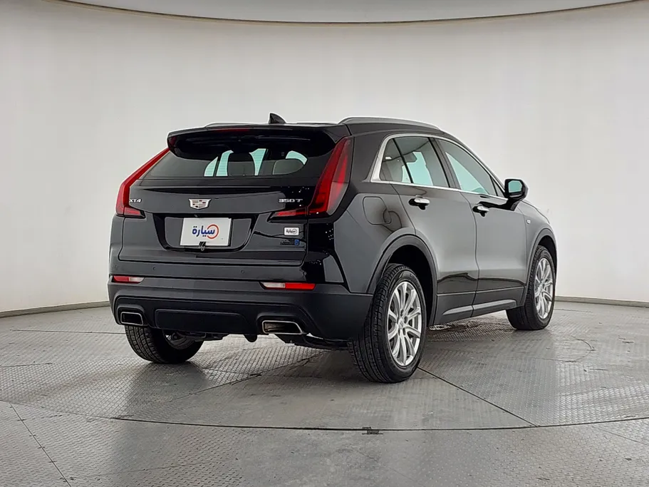 2023 Cadillac XT4 Luxury 