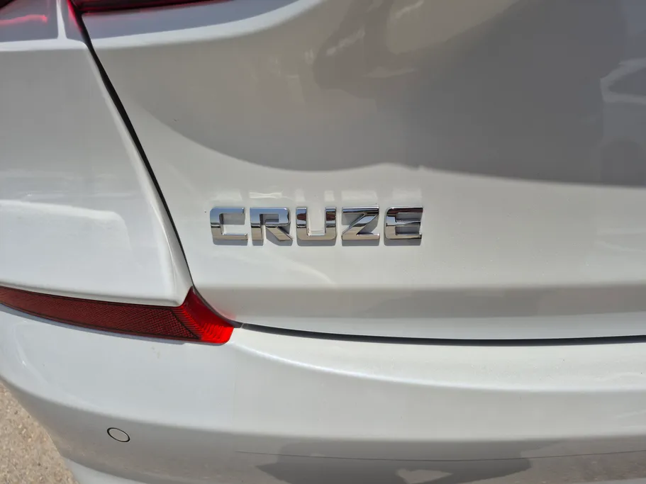 2026 Chevrolet Cruze LT 