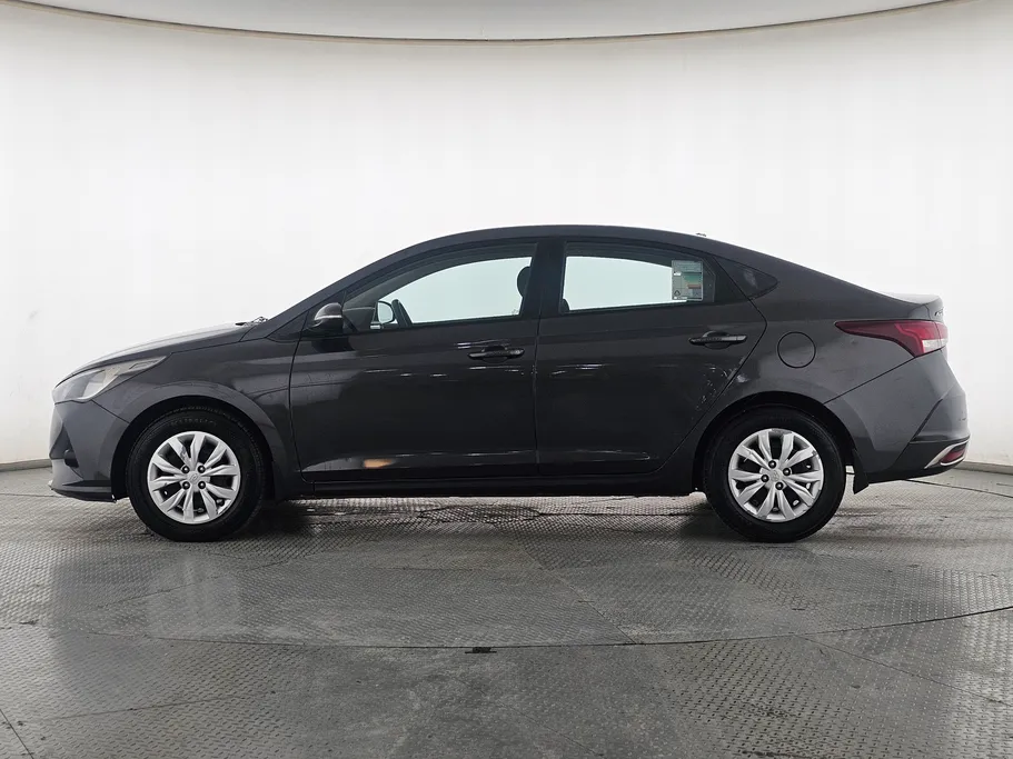 2022 Hyundai Accent Smart 