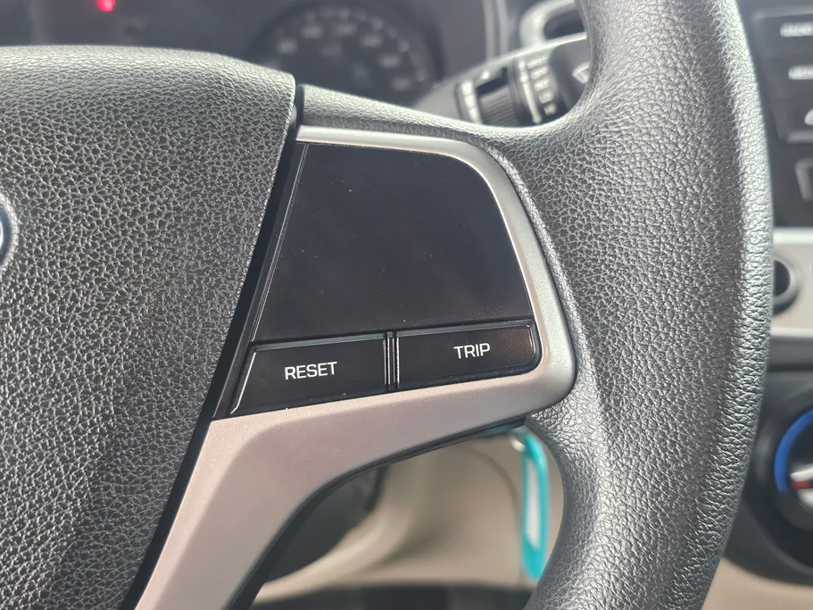 2022 Hyundai Accent Smart 