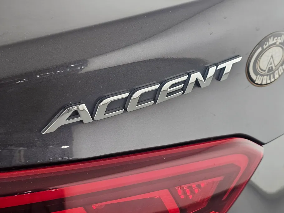 2022 Hyundai Accent Smart 