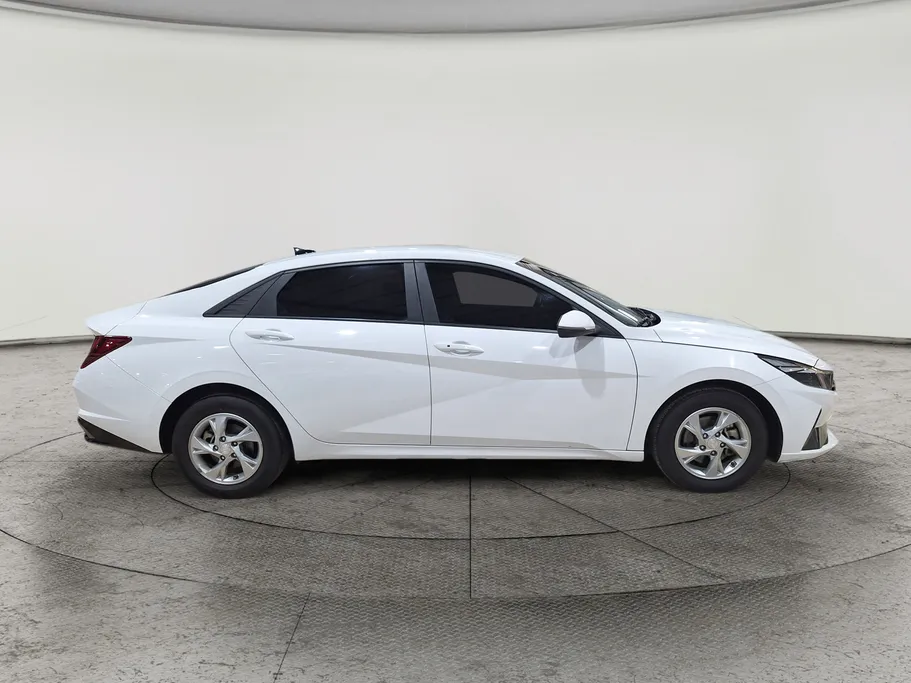 2021 Hyundai Avante  